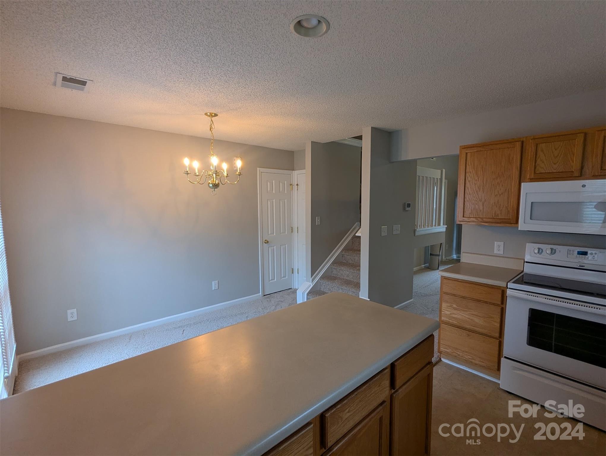 10568 Broken Branch Road Charlotte, NC 28213 - Photo 5 of 13 Gallery Image 5