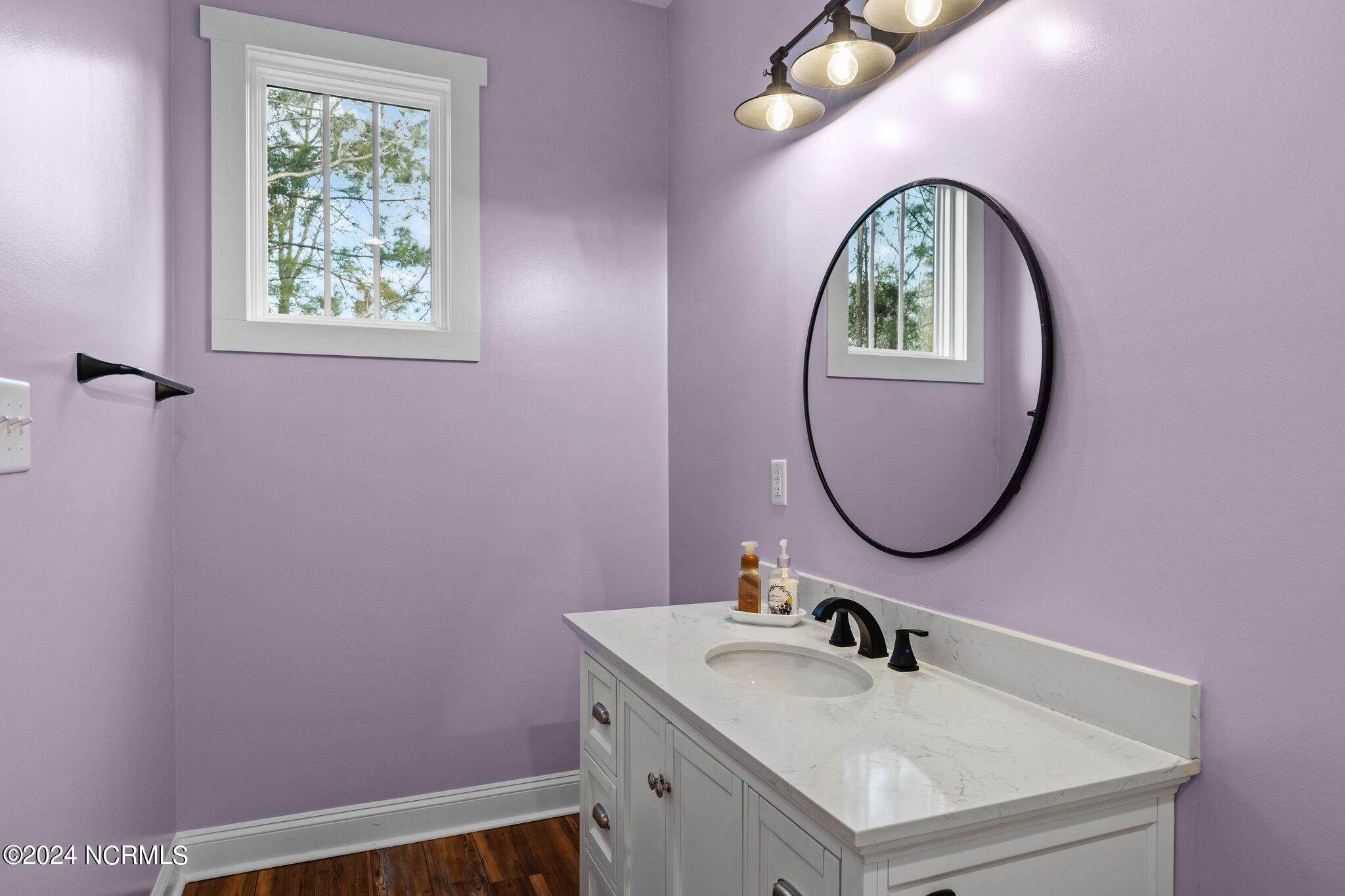 282 Old Stanton Road Beaufort, NC 28516 - Photo 41 of 78 Bathroom 2