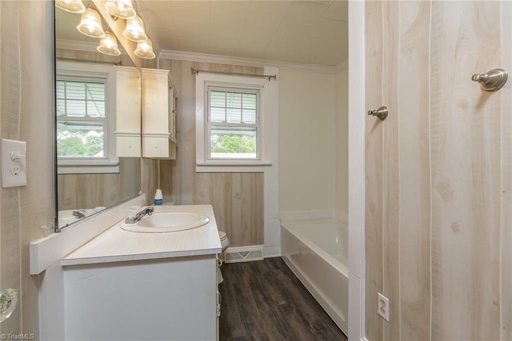 2831 Union Ridge Road Burlington, NC 27217 - Photo 14 of 19 Gallery Image 14