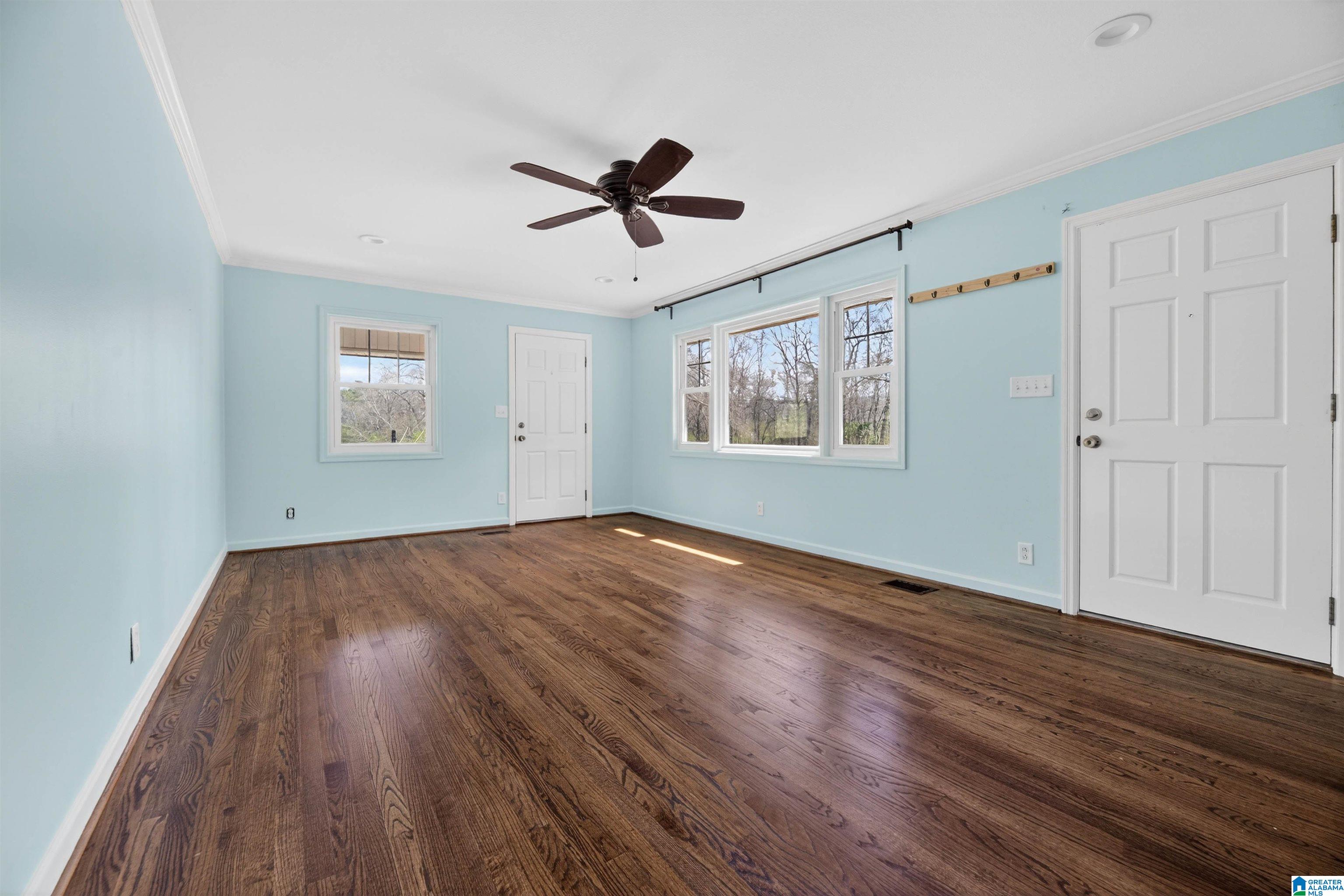 220 Gate 8 Road Anniston, AL 36201 - Photo 5 of 49 Gallery Image 5