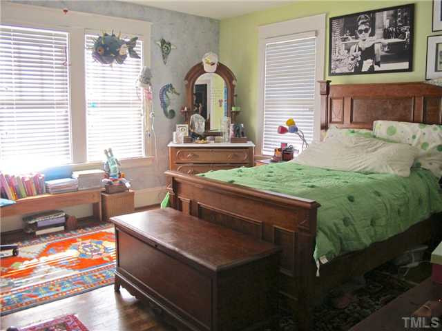 1909 Sunset Drive Raleigh, NC 27608 - Photo 16 of 25 Bedroom Three