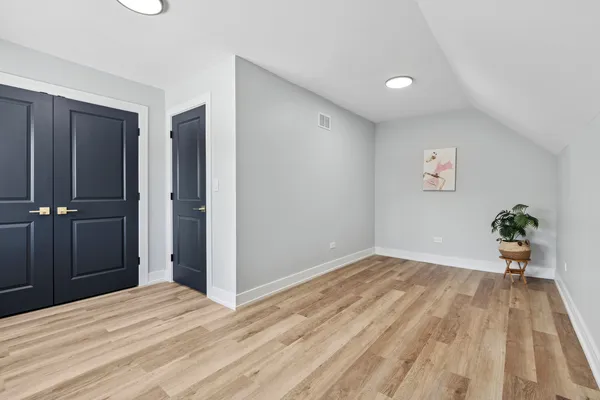 $439,900 | 5168 South Wabash Avenue, Chicago, IL 60615