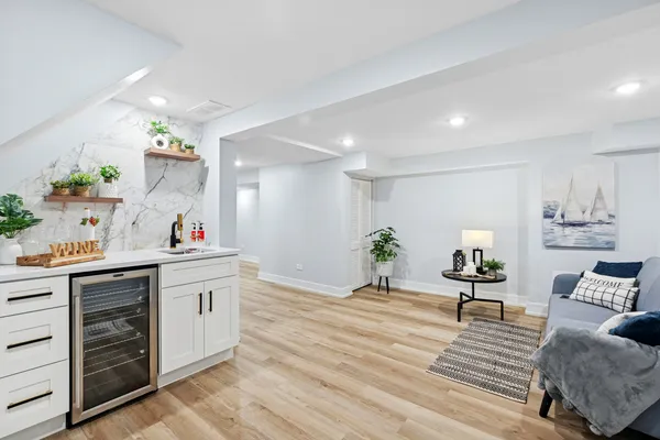$439,900 | 5168 South Wabash Avenue, Chicago, IL 60615