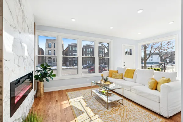 $439,900 | 5168 South Wabash Avenue, Chicago, IL 60615