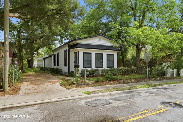 $1,425 | 2344 West 18th Street, Jacksonville, FL 32209