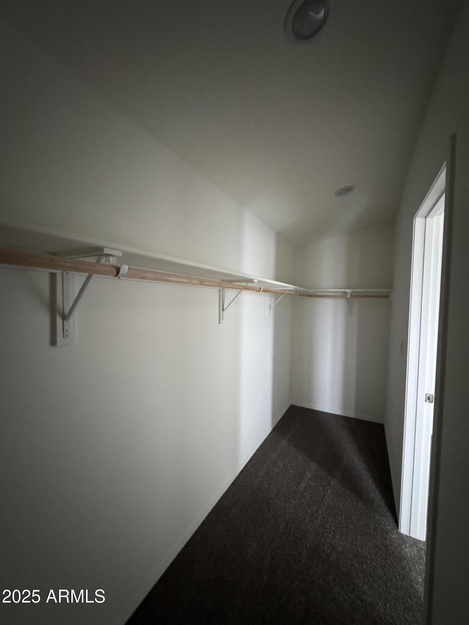 4992 East Goss Road Rimrock, AZ 86335 - Photo 8 of 12 Master closet