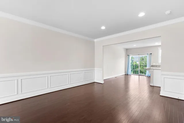 $2,900 | 207 Miles Hawk Terrace, Purcellville, VA 20132