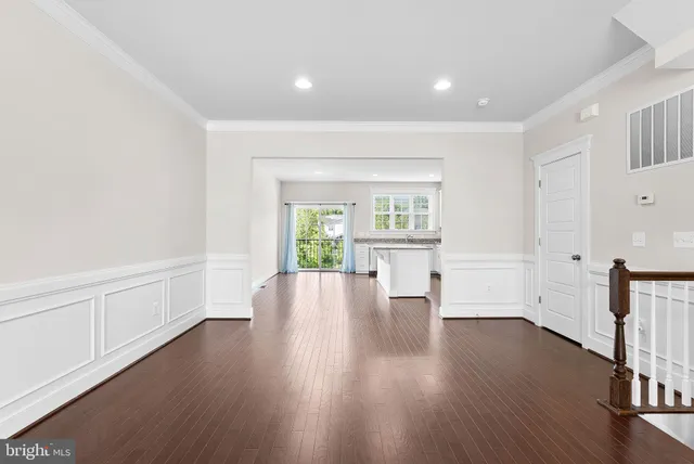 $2,900 | 207 Miles Hawk Terrace, Purcellville, VA 20132