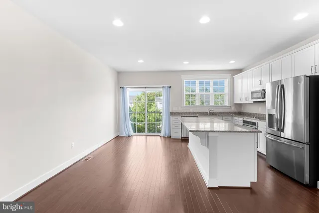 $2,900 | 207 Miles Hawk Terrace, Purcellville, VA 20132