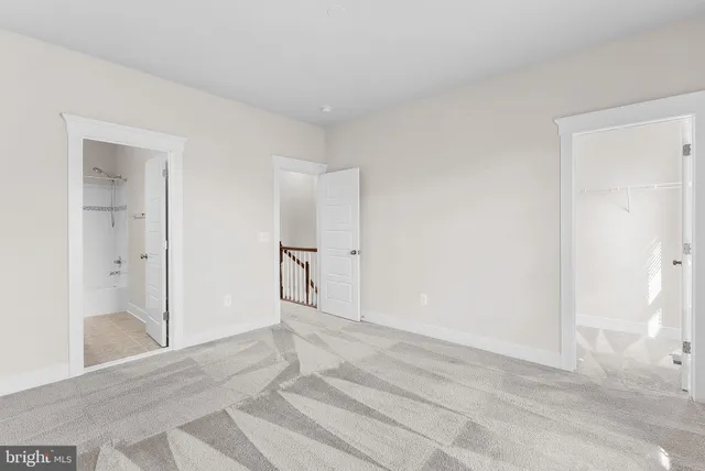 $2,900 | 207 Miles Hawk Terrace, Purcellville, VA 20132