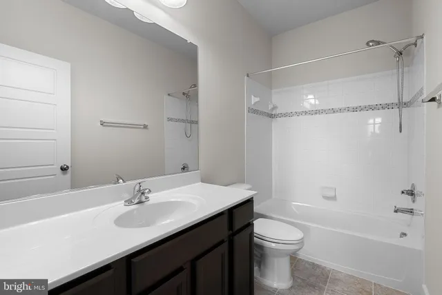 $2,900 | 207 Miles Hawk Terrace, Purcellville, VA 20132