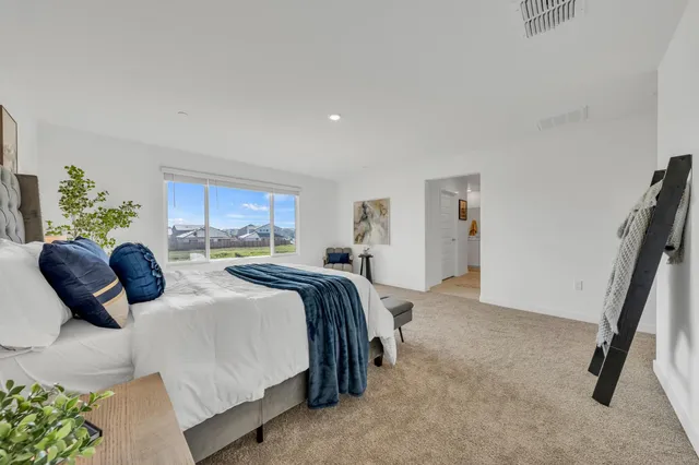 $670,000 | 8543 Anker Way, Elk Grove, CA 95757