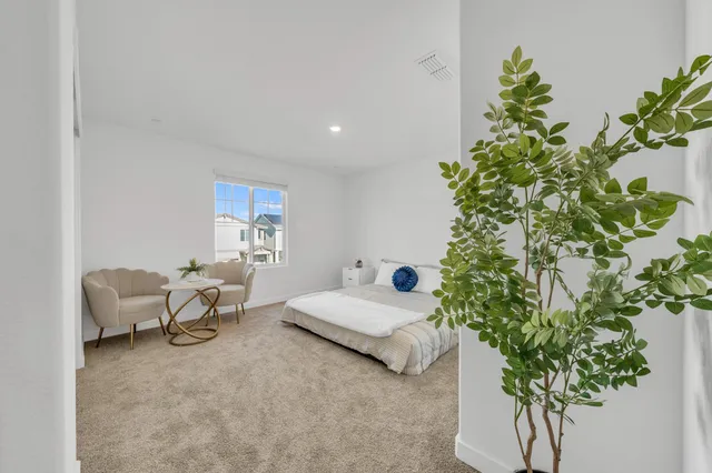 $670,000 | 8543 Anker Way, Elk Grove, CA 95757