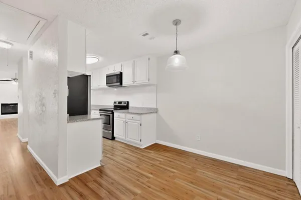 $1,850 | 1940 Abshire Lane, Dallas, TX 75228