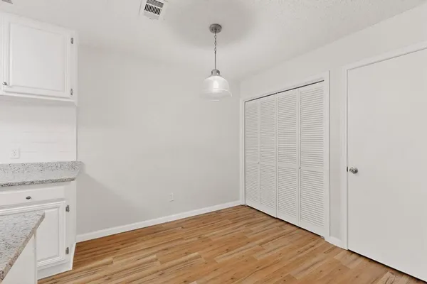 $1,850 | 1940 Abshire Lane, Dallas, TX 75228