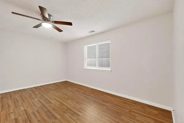 $1,850 | 1940 Abshire Lane, Dallas, TX 75228