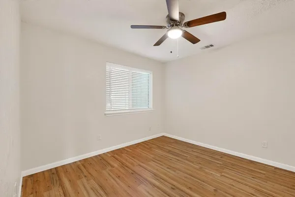 $1,850 | 1940 Abshire Lane, Dallas, TX 75228