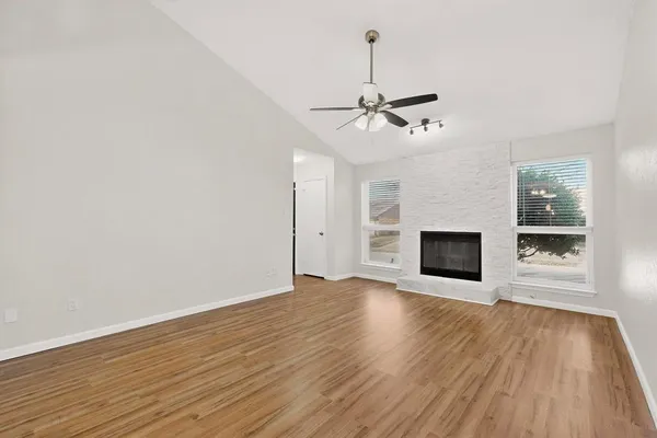 $1,850 | 1940 Abshire Lane, Dallas, TX 75228