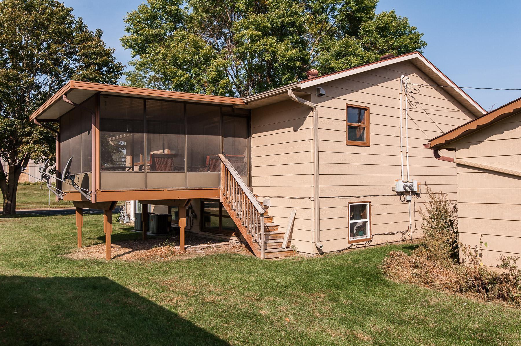 1732 30th Street Northwest Rochester, MN 55901 - Photo 29 of 30 Gallery Image 29