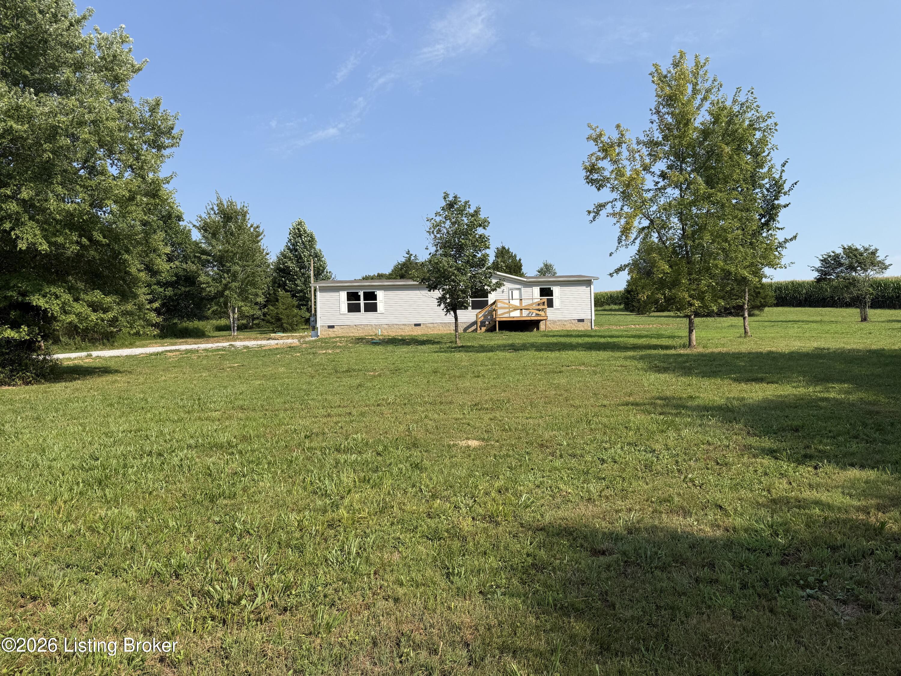 266 Cedar Rdg Lane Garfield, KY 40140 - Photo 40 of 71 IMG_2347