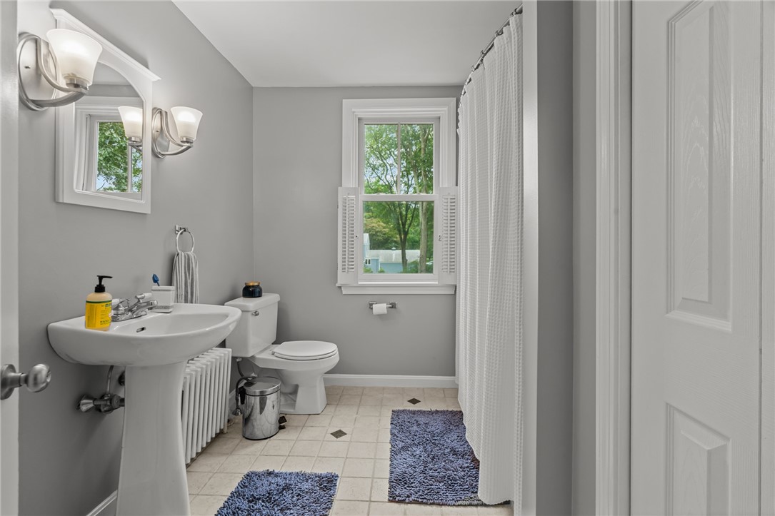 303 New Meadow Road Barrington, RI 02806 - Photo 26 of 49