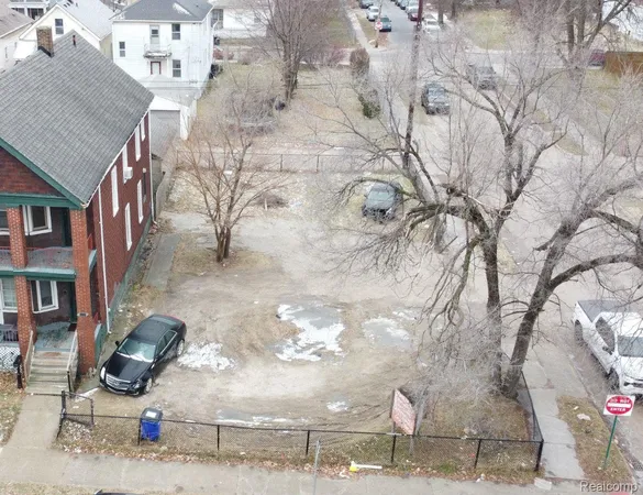 $39,000 | 4665 Central Street, Detroit, MI 48210