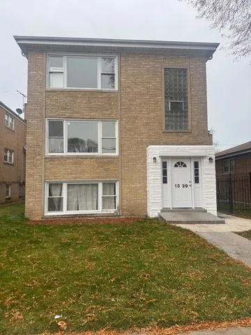 $575,000 | 1329 North Latrobe Avenue, Chicago, IL 60651