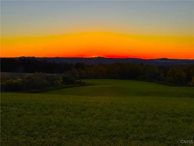 $439,900 | Graffenburg Road, New Hartford, NY 13413