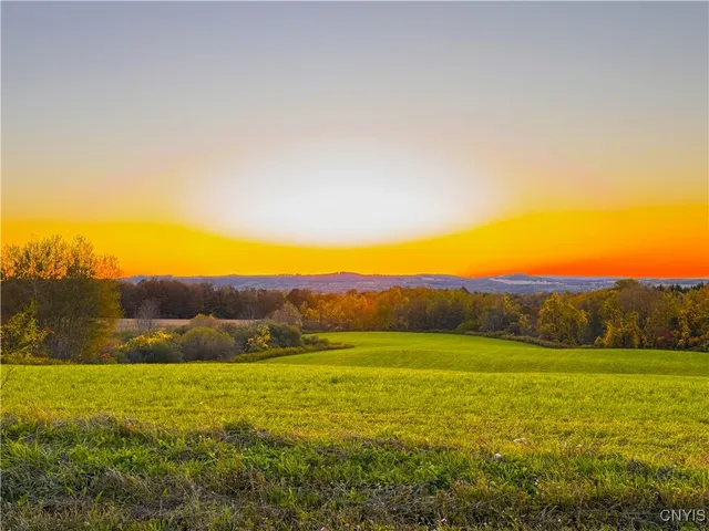 $439,900 | Graffenburg Road, New Hartford, NY 13413