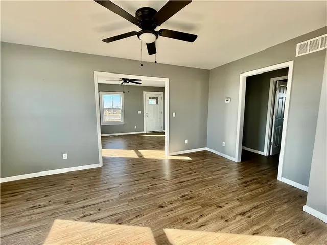 $245,000 | 3601 Highway 13, Higginsville, MO 64037