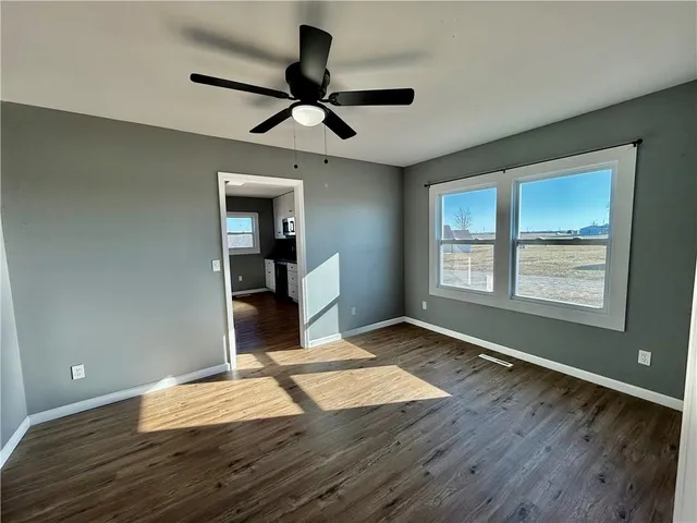 $245,000 | 3601 Highway 13, Higginsville, MO 64037