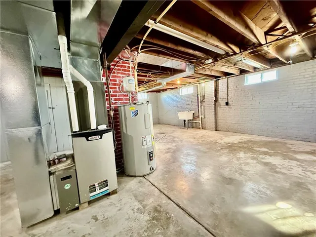 $245,000 | 3601 Highway 13, Higginsville, MO 64037