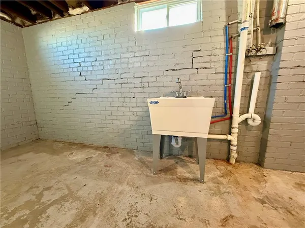 $245,000 | 3601 Highway 13, Higginsville, MO 64037