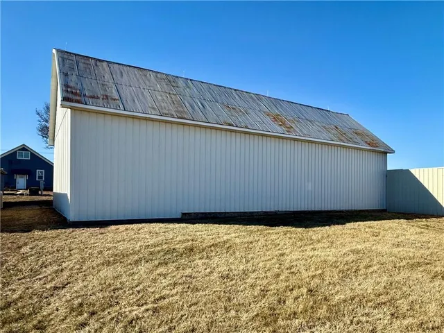 $245,000 | 3601 Highway 13, Higginsville, MO 64037