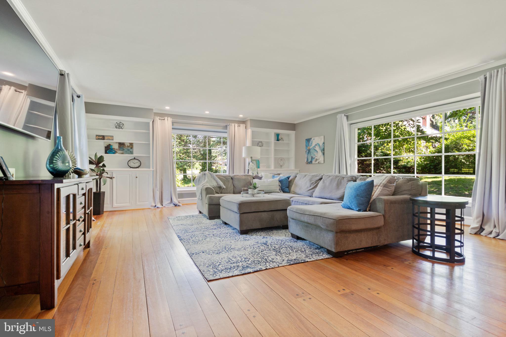 100 Winding Way Haddonfield, NJ 08033 - Photo 5 of 32 Gallery Image 5
