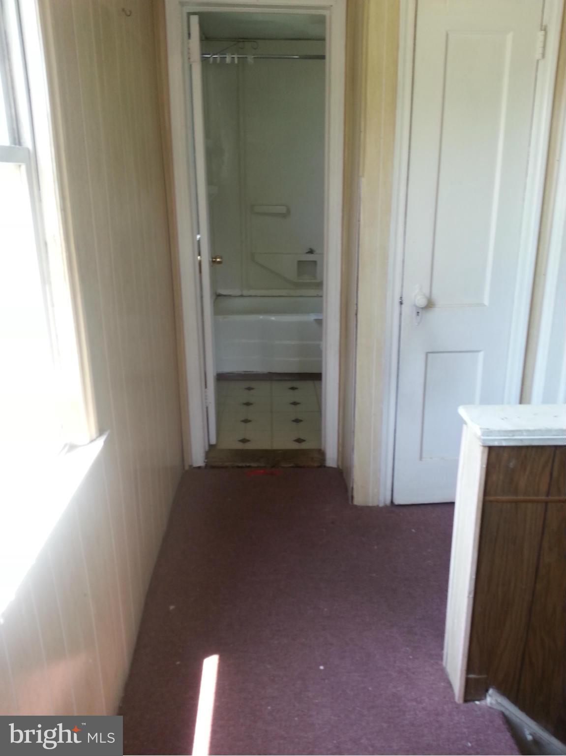 312 Sollers Point Road Baltimore, MD 21222 - Photo 13 of 21 Interior (General)
