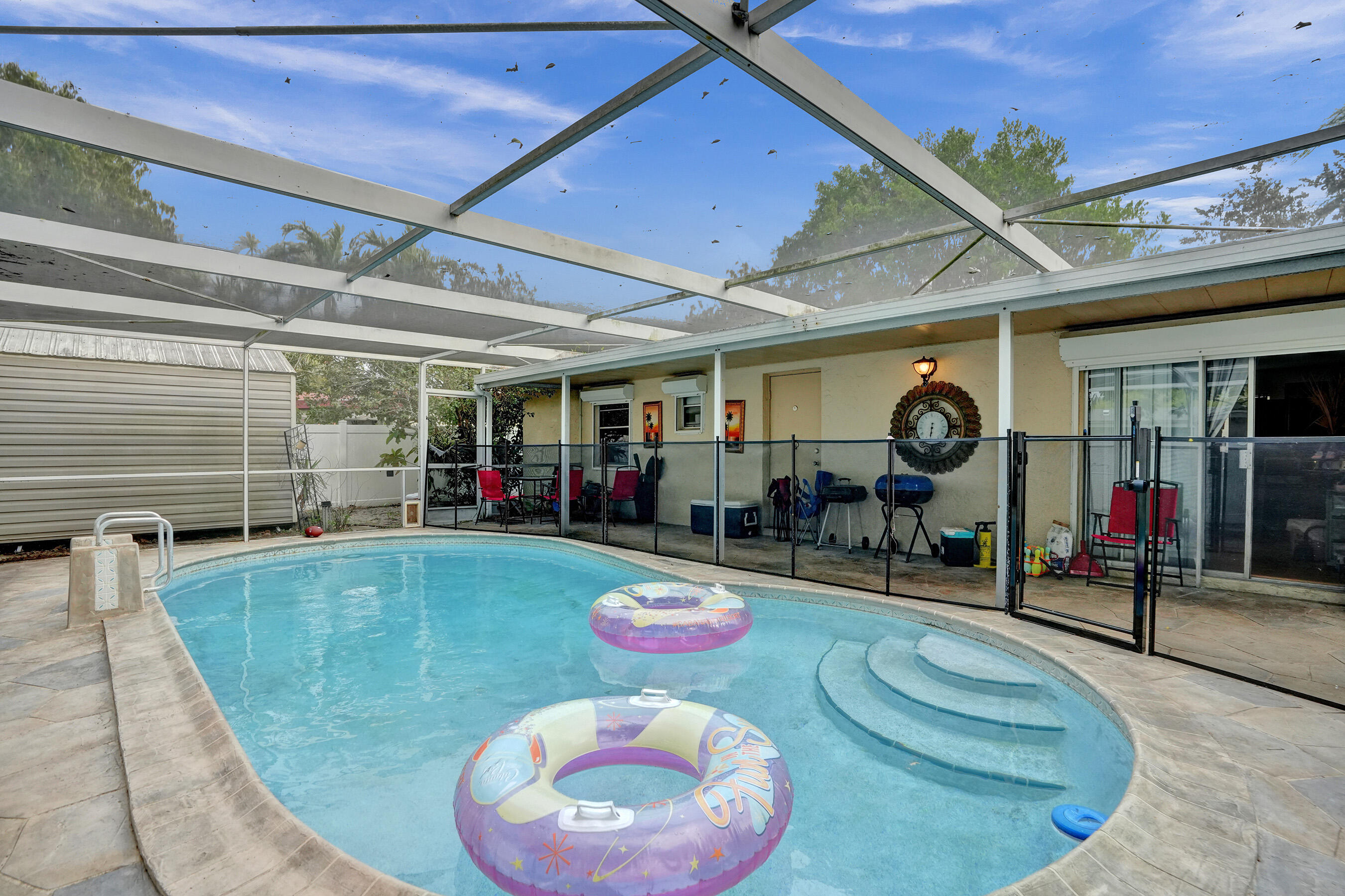 7697 Forest Boulevard North Lauderdale, FL 33068 - Photo 19 of 30