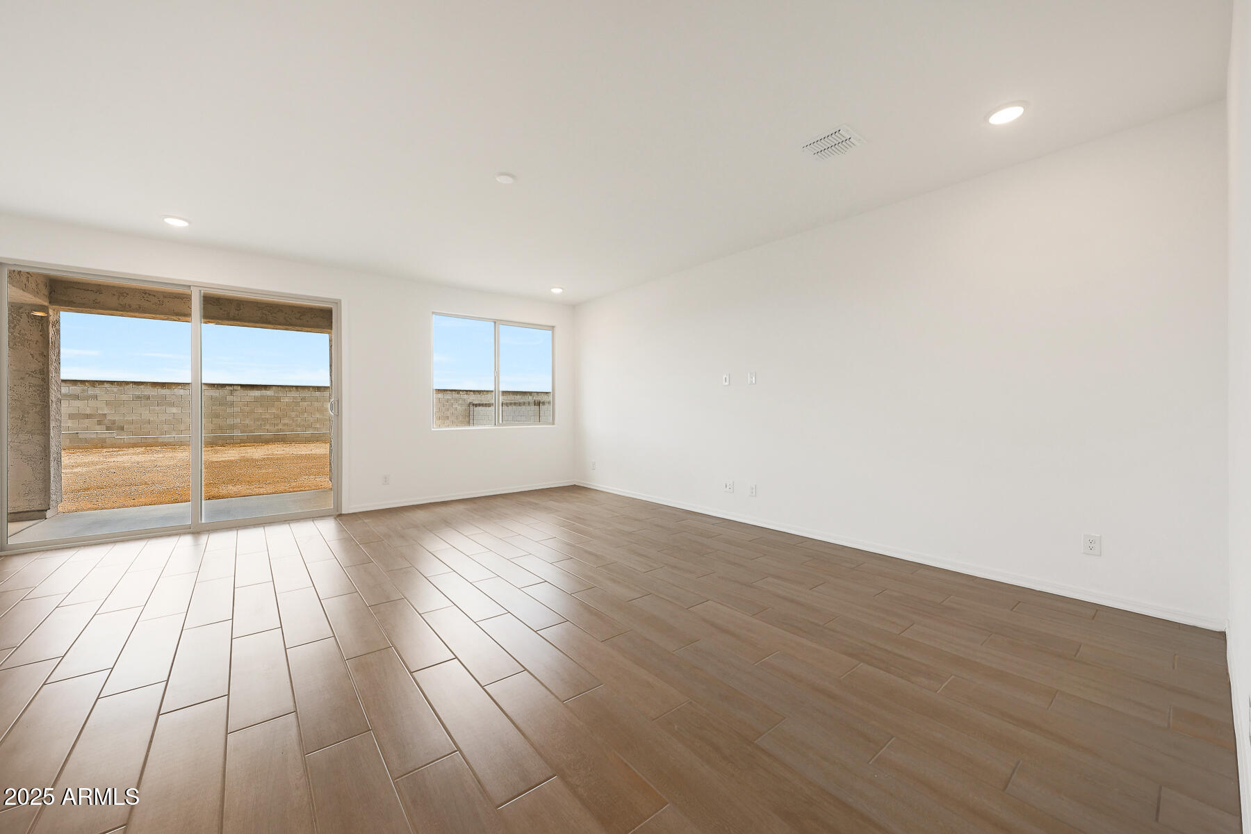 17250 West Via Dona Road Surprise, AZ 85387 - Photo 8 of 18 PHX_Tierra Vistoso_Lot 1014_Lagoon_17250