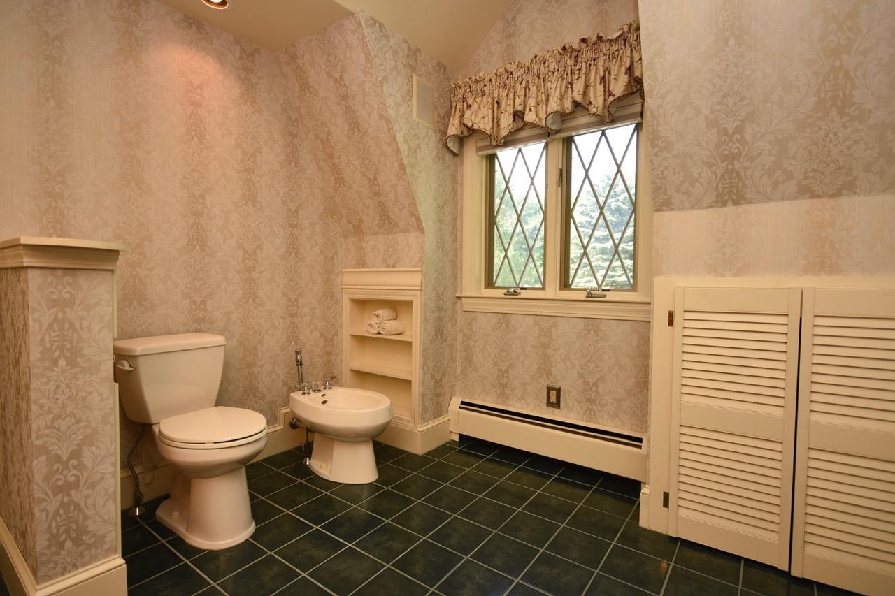21 Thunder Road Saco, ME 04072 - Photo 39 of 52 MASTER BATH