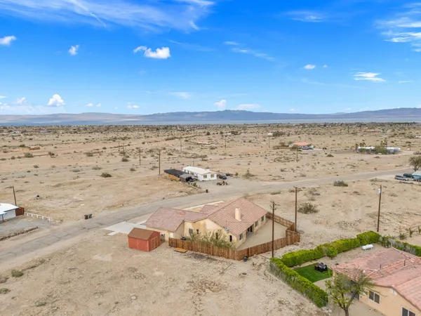 $359,000 | 1351 Brentwood Avenue, Thermal, CA 92274