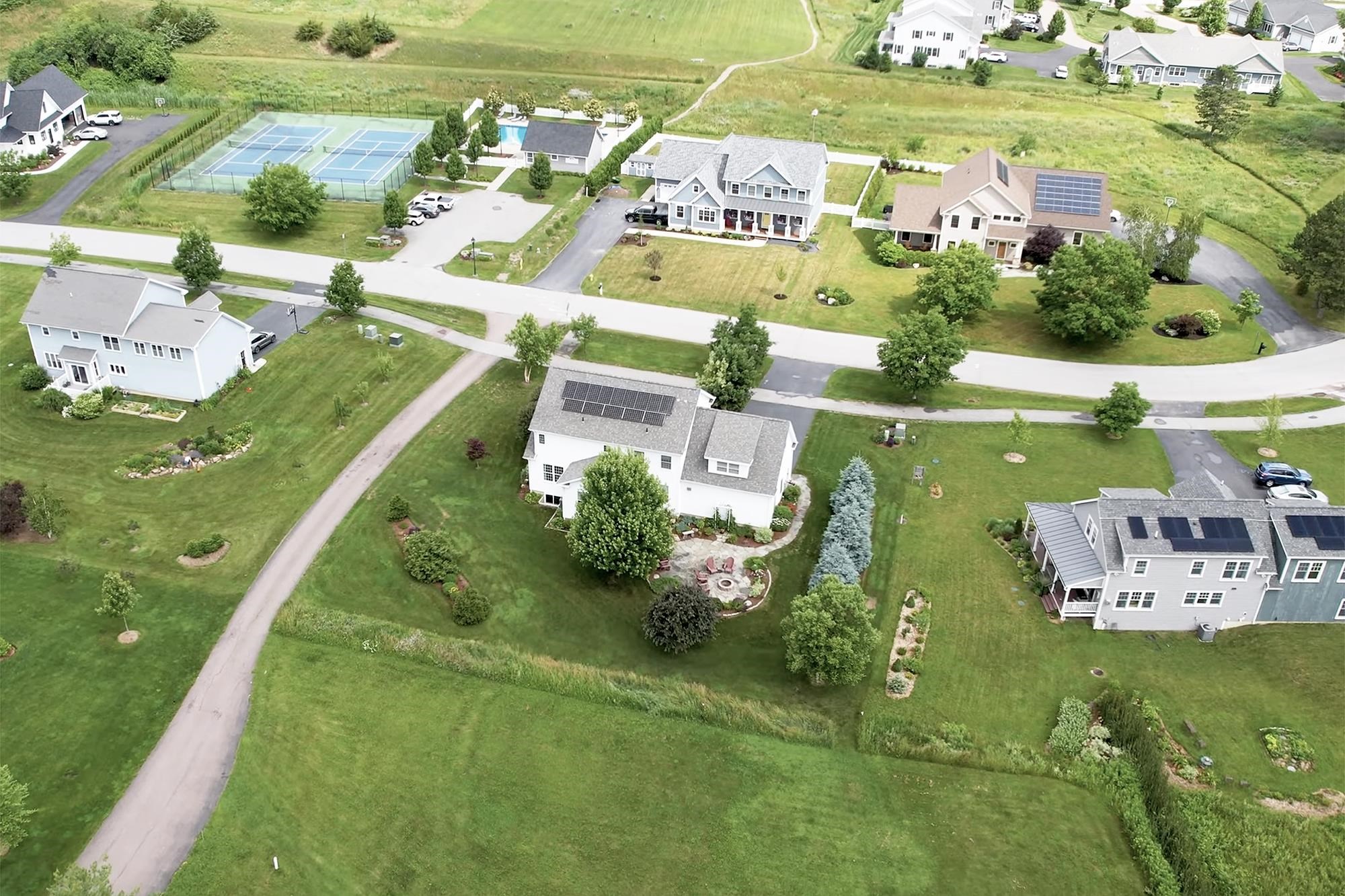 1290 Marble Island Road Colchester, VT 05446 - Photo 17 of 40 Gallery Image 17