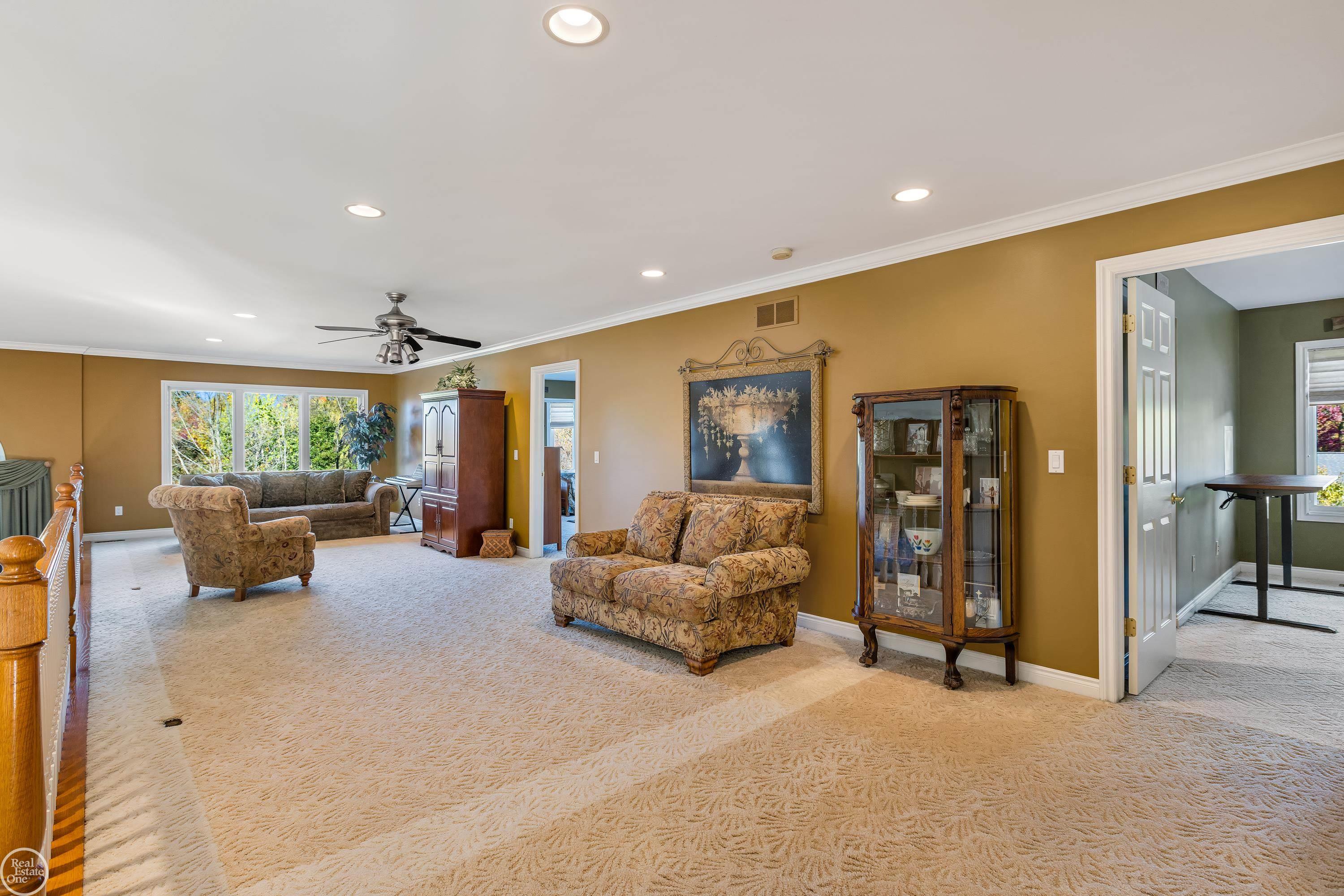12223 East Ridge Drive Romeo, MI 48065 - Photo 40 of 94 50159004-8796fdd1-ff1f-44da-86eb-c6d6f9394bb5.JPG