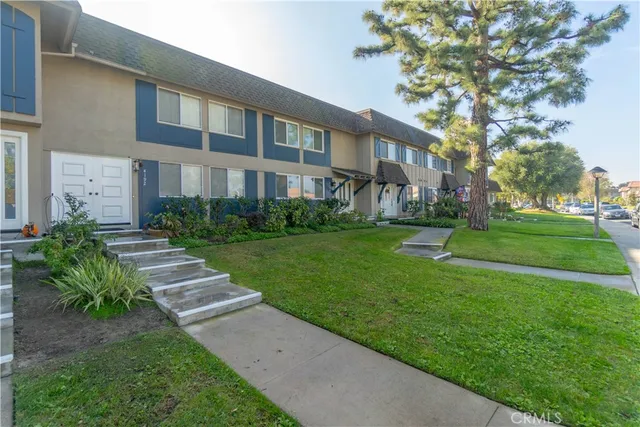 $795,000 | 4192 Larwin Avenue, Cypress, CA 90630