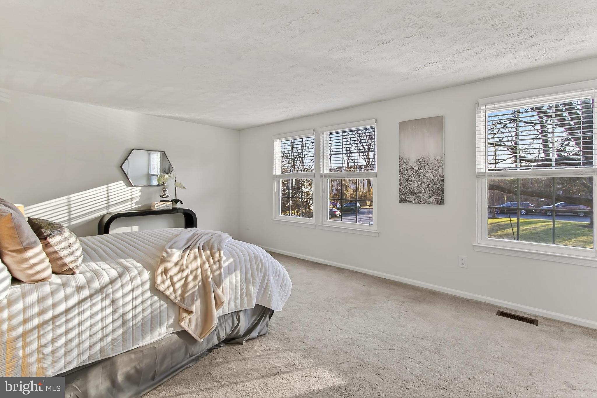 14578 Olde Kent Road Centreville, VA 20120 - Photo 18 of 42