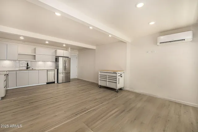 $1,399 | 5306 East Polk Street, Unit 307, Phoenix, AZ 85008