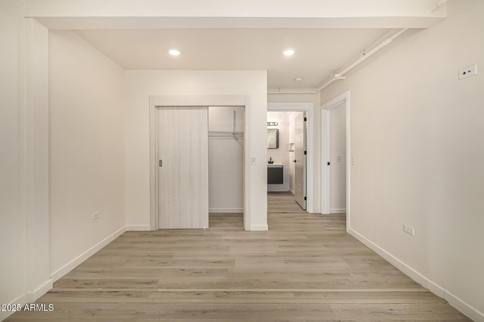 5306 East Polk Street, Unit 307 Phoenix, AZ 85008 - Photo 6 of 14 14-Polk 108