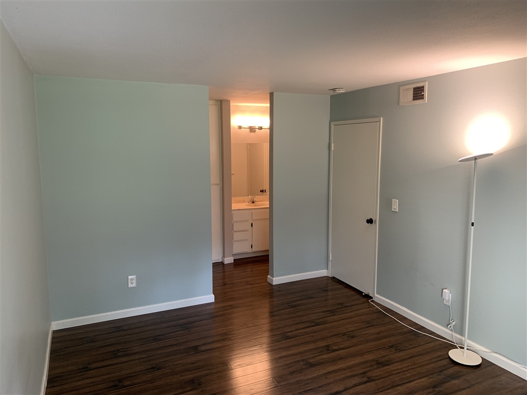6024 Rancho Mission Road, Unit 331 San Diego, CA 92108 - Photo 8 of 16 Gallery Image 8