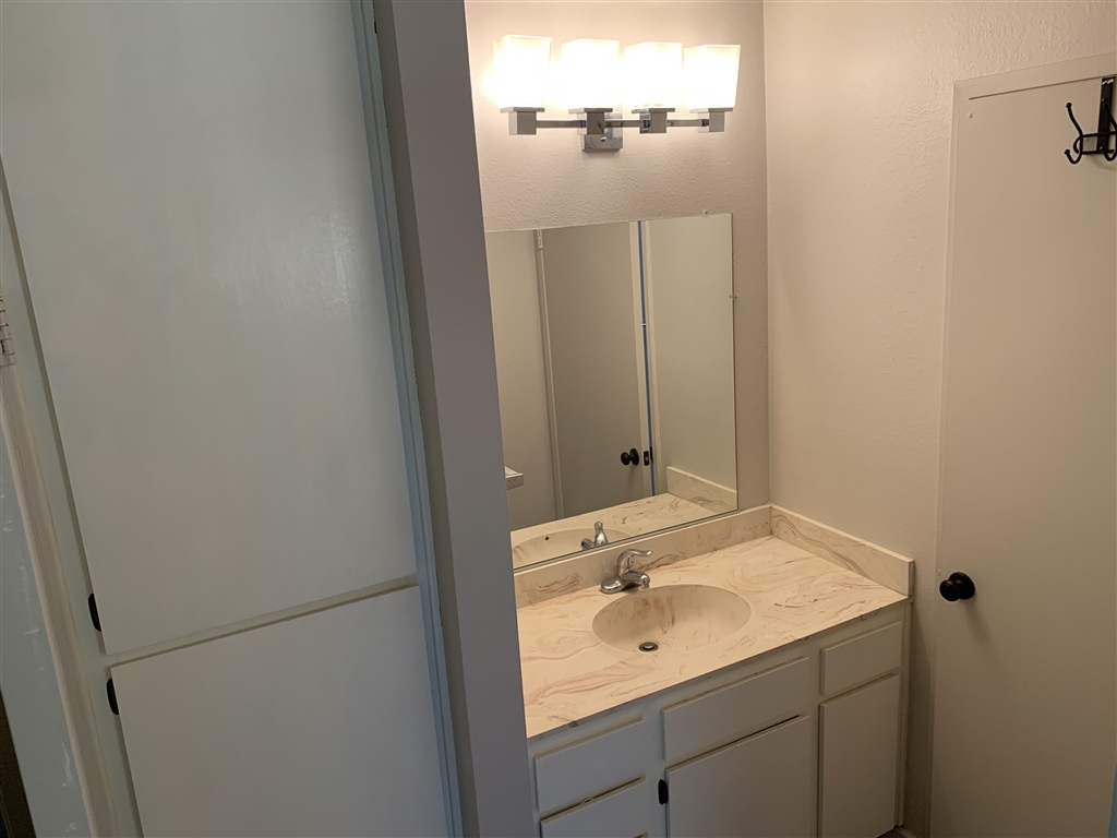 6024 Rancho Mission Road, Unit 331 San Diego, CA 92108 - Photo 9 of 16 Gallery Image 9