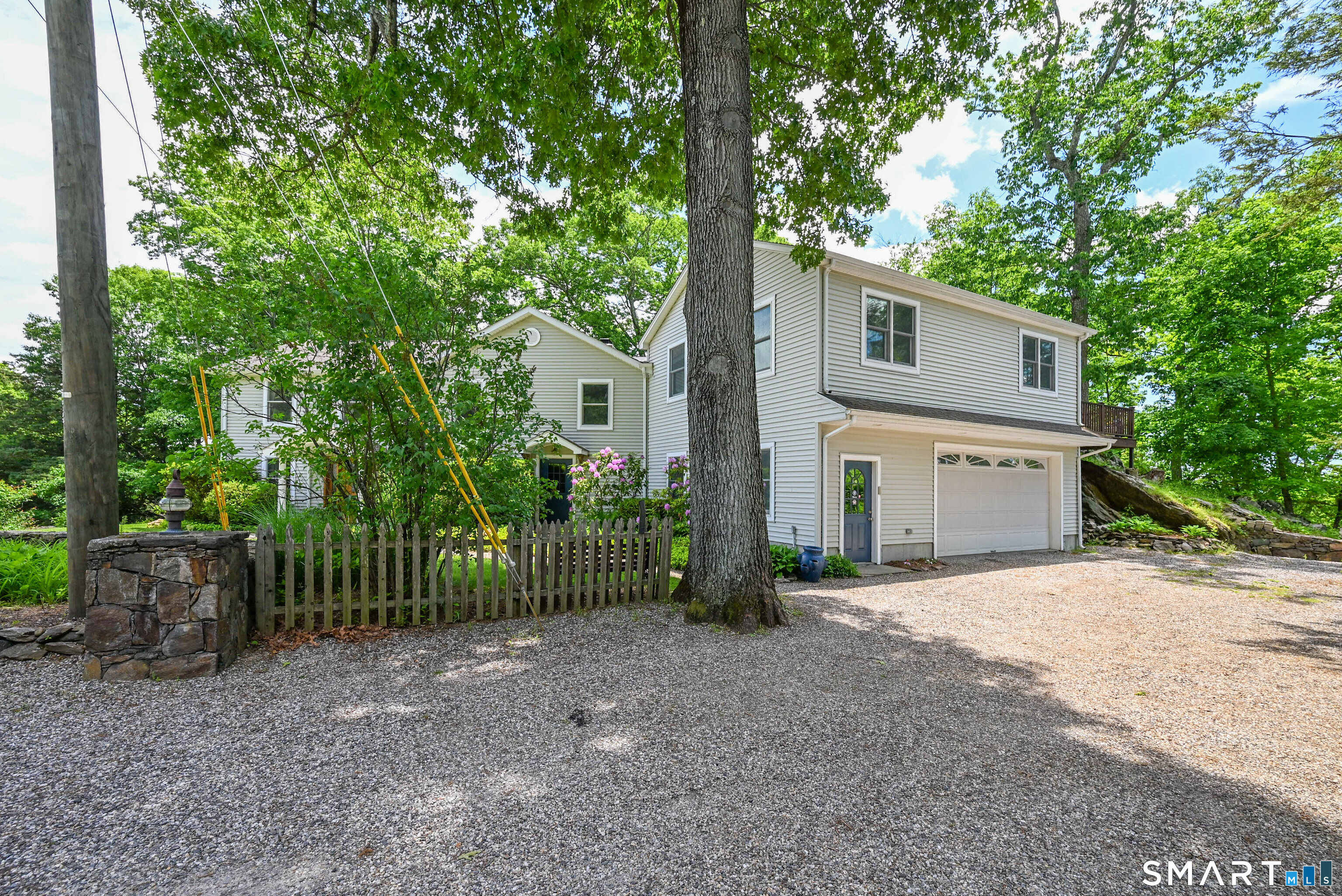 4 Hillside Road Danbury, CT 06811 - Photo 3 of 40 Gallery Image 3