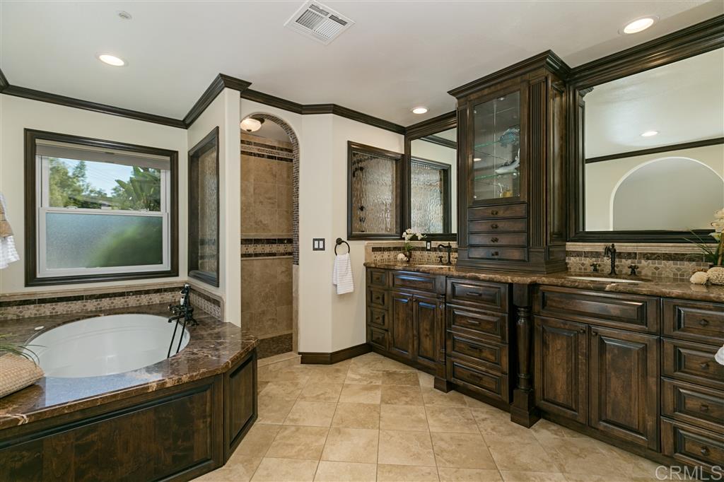 950 Rancho Santa Fe Road Encinitas, CA 92024 - Photo 13 of 20 Gallery Image 13
